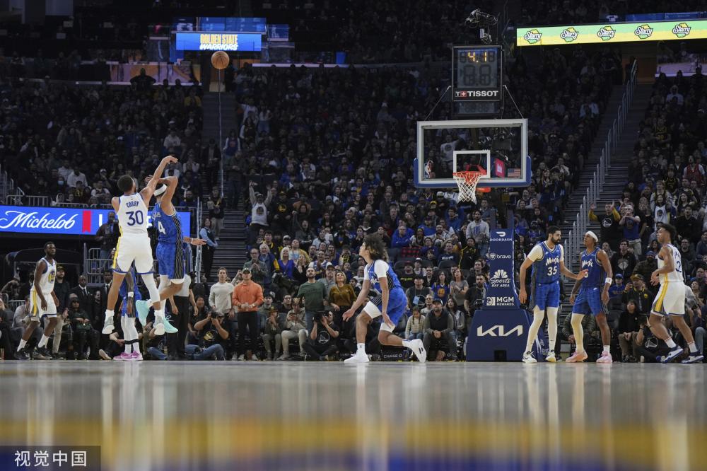 他们暴露出 他们暴露出